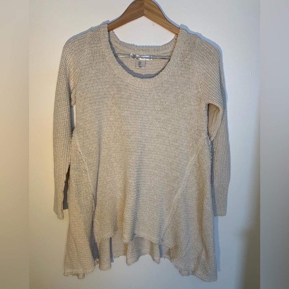 KAISELY | Cream Waffle Knit Scoop Neck Sweater